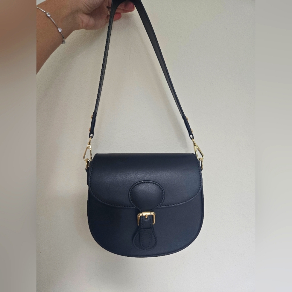 Leather shoulder bag from Italy